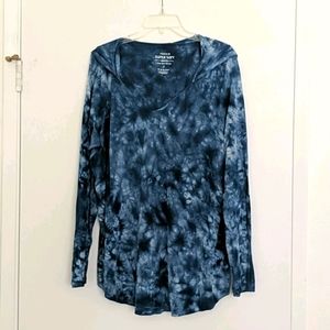 Torrid super soft knit hooded tie dye look top